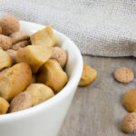 What are kruidnoten and pepernoten? - lovethenetherlands.com